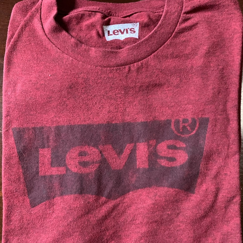 Levi Shirt